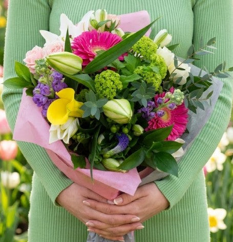 Cheerful Spring Bouquet